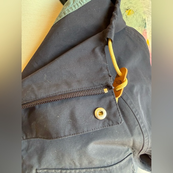 The North Face DryVent Mountain Parka - Men's NWT - Picture 8 of 16